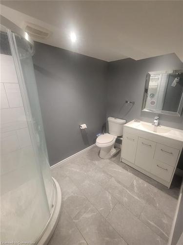 396 Limeridge Road W, Hamilton, ON - Indoor Photo Showing Bathroom