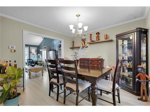 99 Westwinds Drive, London, ON - Indoor Photo Showing Dining Room