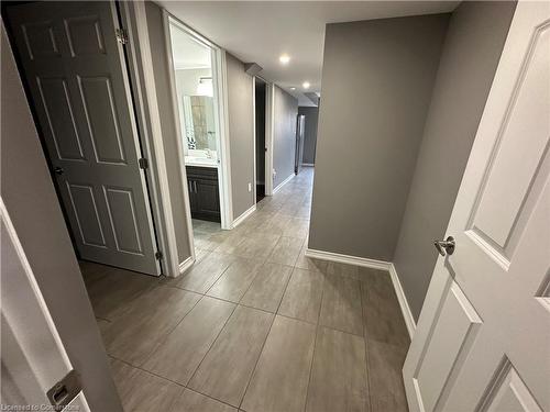 304 Shady Glen Crescent, Kitchener, ON - Indoor Photo Showing Other Room