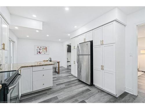 6700 32 Side Road, Acton, ON - Indoor Photo Showing Kitchen