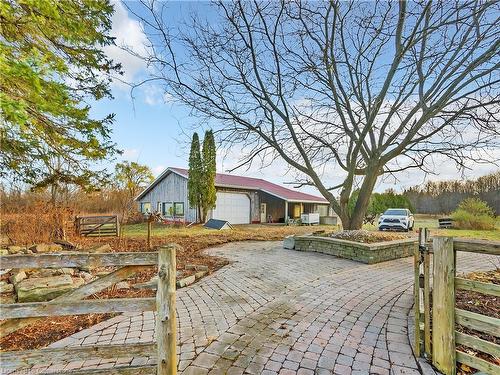 3527 County Rd 26, Augusta, ON - Outdoor