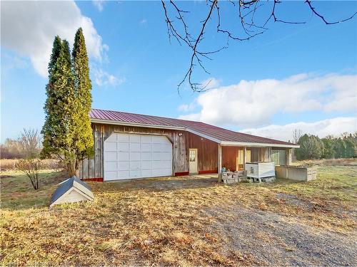 3527 County Rd 26, Augusta, ON - Outdoor