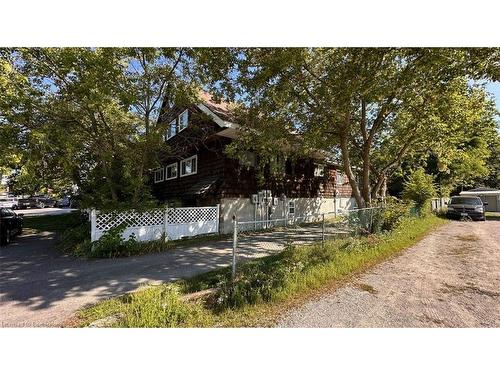 1040 Muskoka Road S, Gravenhurst, ON 