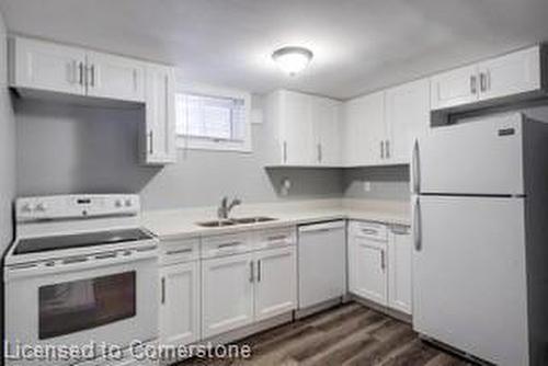 Bsmt-363 Grandview Street S, Oshawa, ON - Indoor Photo Showing Kitchen