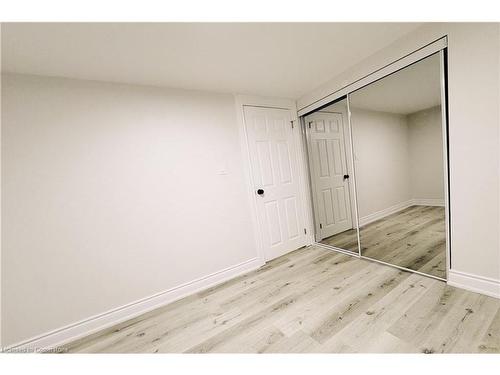 195 Merlin Crescent, London, ON - Indoor Photo Showing Other Room