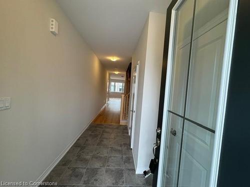 09-15 Blacklock Street, Cambridge, ON - Indoor Photo Showing Other Room