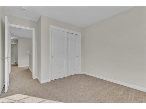 109 Alicia Crescent, Thorold, ON - Indoor Photo Showing Other Room