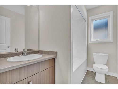 109 Alicia Crescent, Thorold, ON - Indoor Photo Showing Bathroom