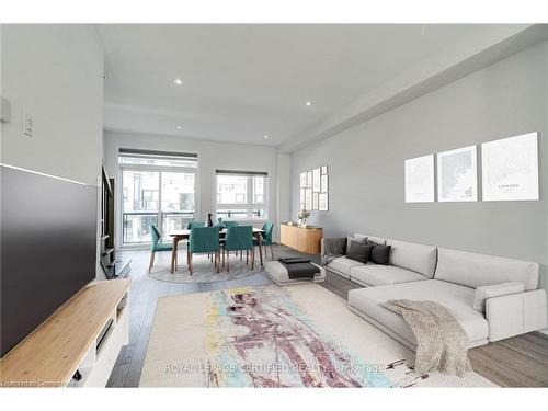 4-51 Sparrow Avenue, Cambridge, ON - Indoor Photo Showing Living Room