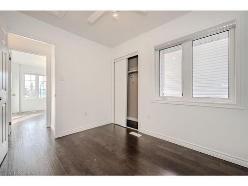 34 Andover Drive, Woolwich, ON - Indoor Photo Showing Other Room