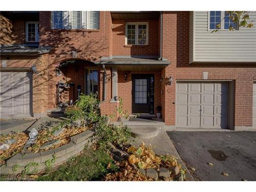 25 Westvillage Drive, Hamilton, ON - Outdoor