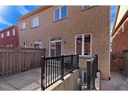 904 Oasis Drive, Mississauga, ON - Outdoor With Deck Patio Veranda With Exterior