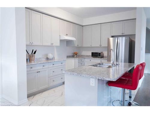 21-8317 Mulberry Drive, Niagara Falls, ON - Indoor Photo Showing Kitchen