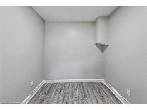 1383 Cannon Street E, Hamilton, ON - Indoor Photo Showing Other Room