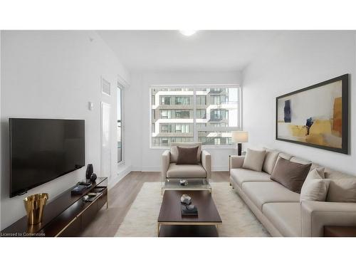 603-2481 Taunton Road, Oakville, ON - Indoor Photo Showing Living Room