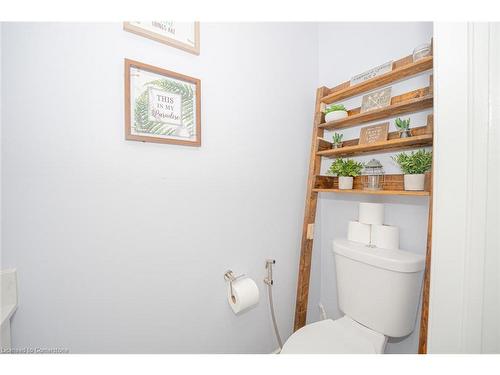 51 Burgess Crescent, Brantford, ON - Indoor Photo Showing Bathroom