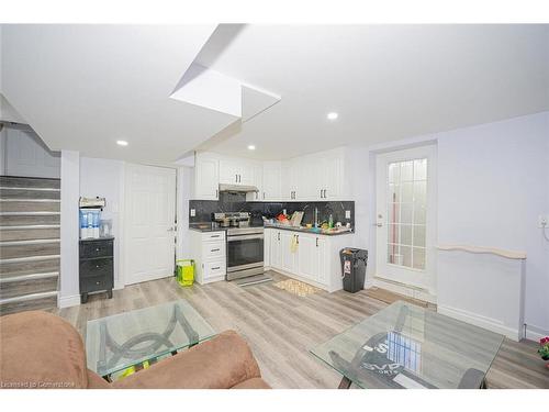 51 Burgess Crescent, Brantford, ON - Indoor Photo Showing Kitchen