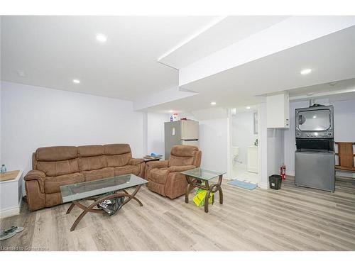 51 Burgess Crescent, Brantford, ON - Indoor Photo Showing Living Room