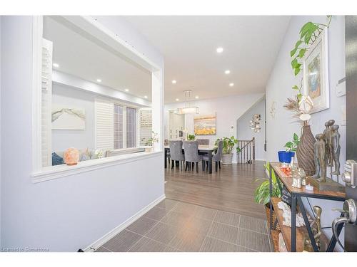 51 Burgess Crescent, Brantford, ON - Indoor Photo Showing Dining Room