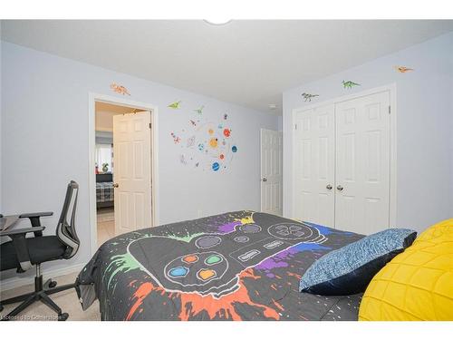 51 Burgess Crescent, Brantford, ON - Indoor Photo Showing Bedroom