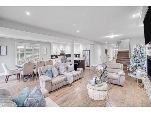 958 Beach Boulevard, Hamilton, ON - Indoor Photo Showing Living Room With Fireplace