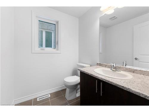 394 Russell Street, Dundalk, ON - Indoor Photo Showing Bathroom