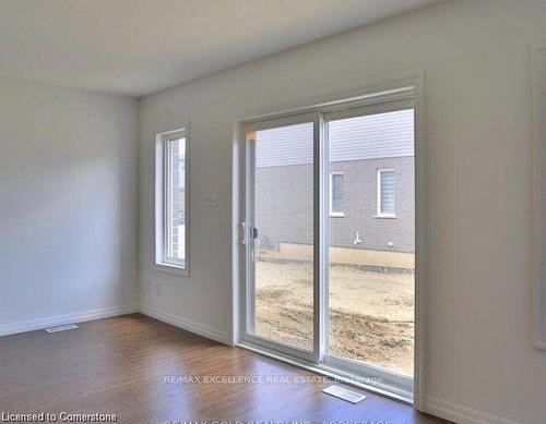 7 Pony Way, Kitchener, ON - Indoor Photo Showing Other Room