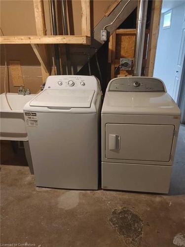 90 Queenston Crescent, London, ON - Indoor Photo Showing Laundry Room