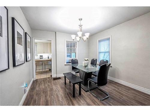 72 Elgin Street S, Cambridge, ON - Indoor Photo Showing Dining Room