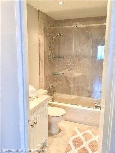 605-5250 Lakeshore Road, Burlington, ON - Indoor Photo Showing Bathroom