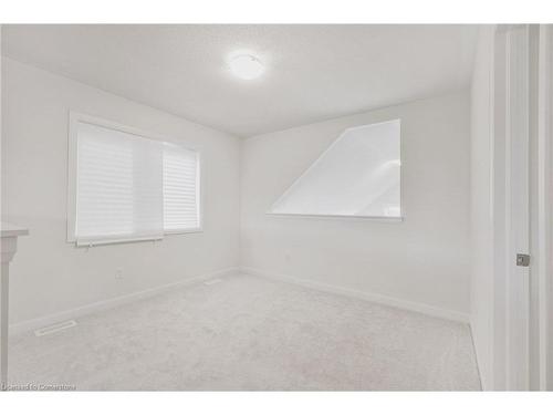 12 Oakmont Drive, Loyalist Township, ON - Indoor Photo Showing Other Room