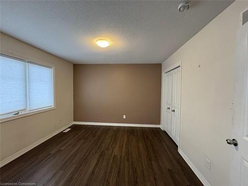 128 South Creek Drive, Kitchener, ON - Indoor Photo Showing Other Room