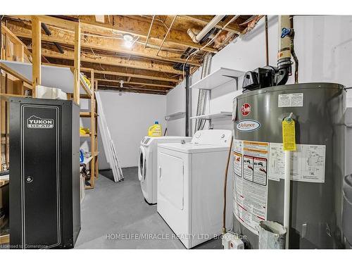 22-875 Parkinson Road, Woodstock, ON - Indoor Photo Showing Basement