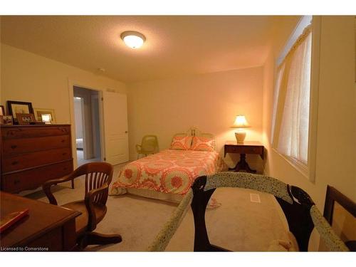 955 Wrenwood Drive Drive, Oshawa, ON - Indoor Photo Showing Bedroom