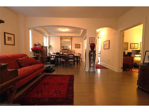 955 Wrenwood Drive Drive, Oshawa, ON - Indoor Photo Showing Living Room