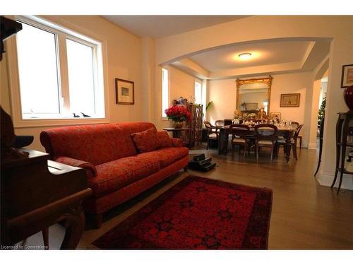 955 Wrenwood Drive Drive, Oshawa, ON - Indoor Photo Showing Living Room