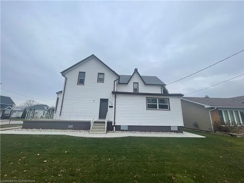 209 Murray Street, Wallaceburg, ON - Outdoor