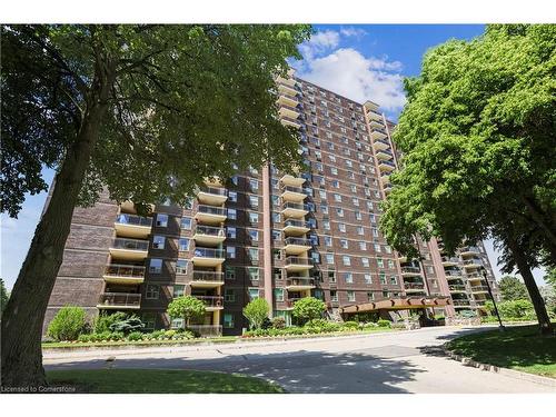 1605-966 Inverhouse Drive, Mississauga, ON - Outdoor With Balcony With Facade