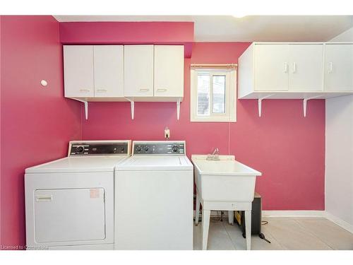 140 Lord Simcoe Drive, Brampton, ON - Indoor Photo Showing Laundry Room