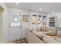 404 Tragina Avenue N, Hamilton, ON  - Indoor Photo Showing Living Room 