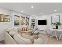 404 Tragina Avenue N, Hamilton, ON  - Indoor Photo Showing Living Room 