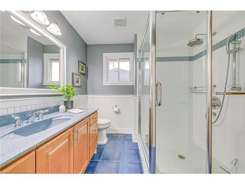 2892 Arlington Drive, Oakville, ON - Indoor Photo Showing Bathroom