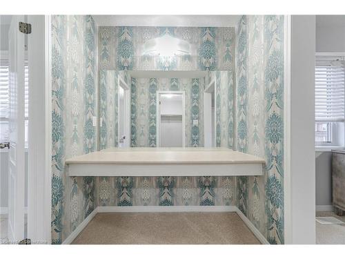 16 Burgess Crescent, Brantford, ON - Indoor Photo Showing Bathroom