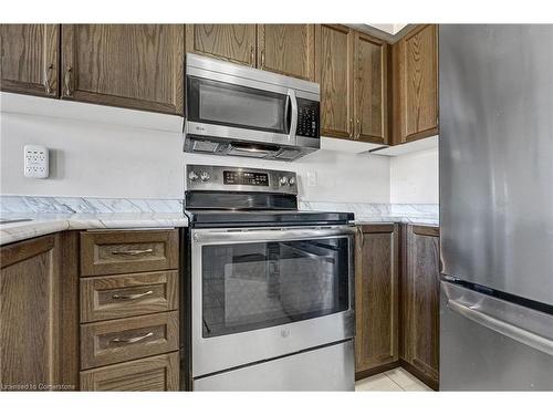 63 Todd Crescent, Dundalk, ON - Indoor Photo Showing Kitchen With Stainless Steel Kitchen