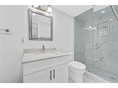 63 Todd Crescent, Dundalk, ON - Indoor Photo Showing Bathroom