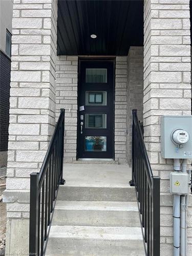 24-155 Equestrian Way, Cambridge, ON - Outdoor