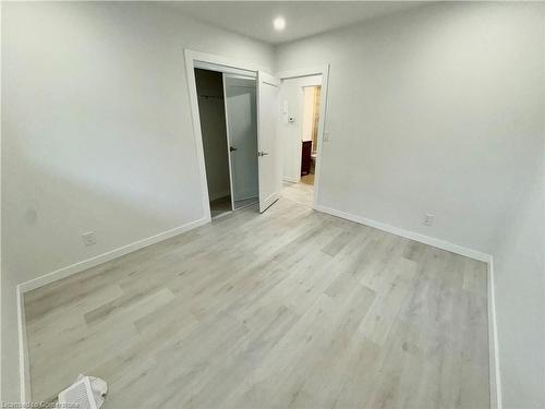 377 Jackson Street W, Hamilton, ON - Indoor Photo Showing Other Room