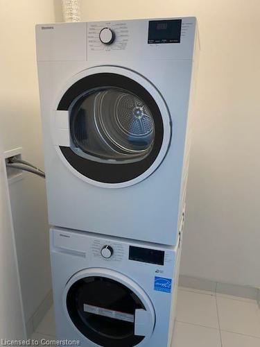 510-2450 Old Bronte Road, Oakville, ON - Indoor Photo Showing Laundry Room