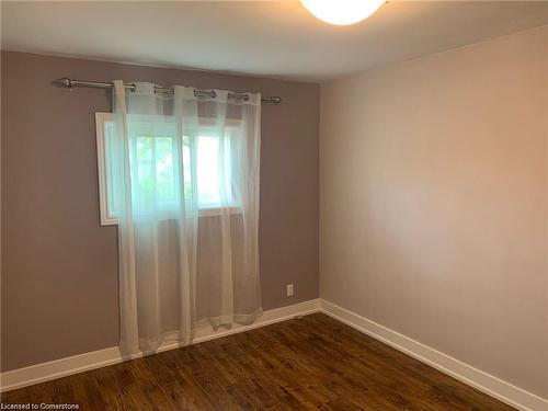 Main-24 Manor Road, St. Catharines, ON - Indoor Photo Showing Other Room