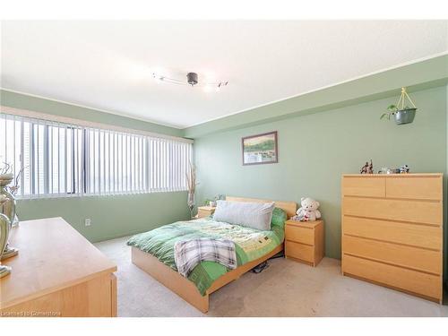 706-50 Elm Drive E, Mississauga, ON - Indoor Photo Showing Bedroom